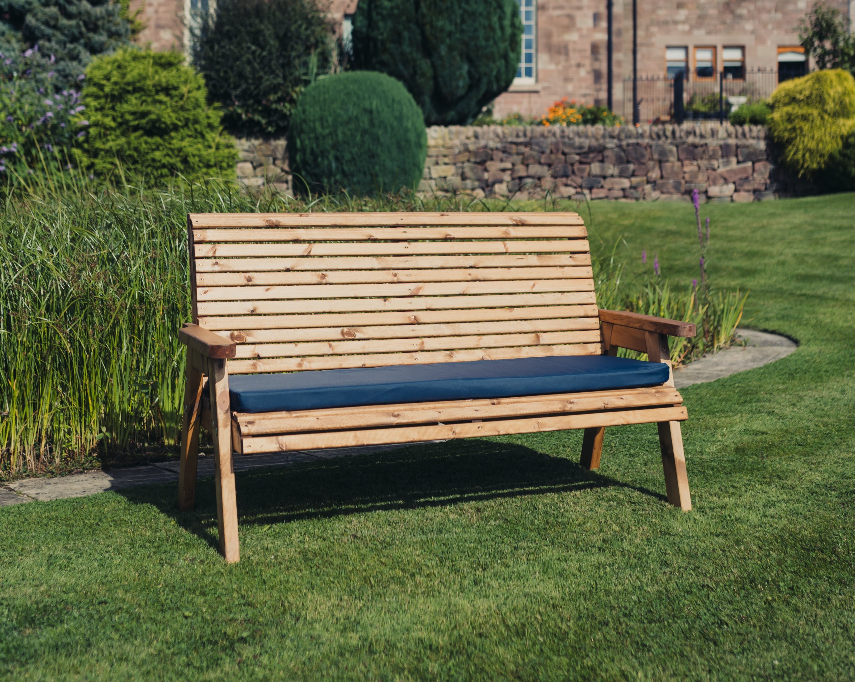 VALLEY 3 SEATER BENCH – Churnet Valley Garden Furniture