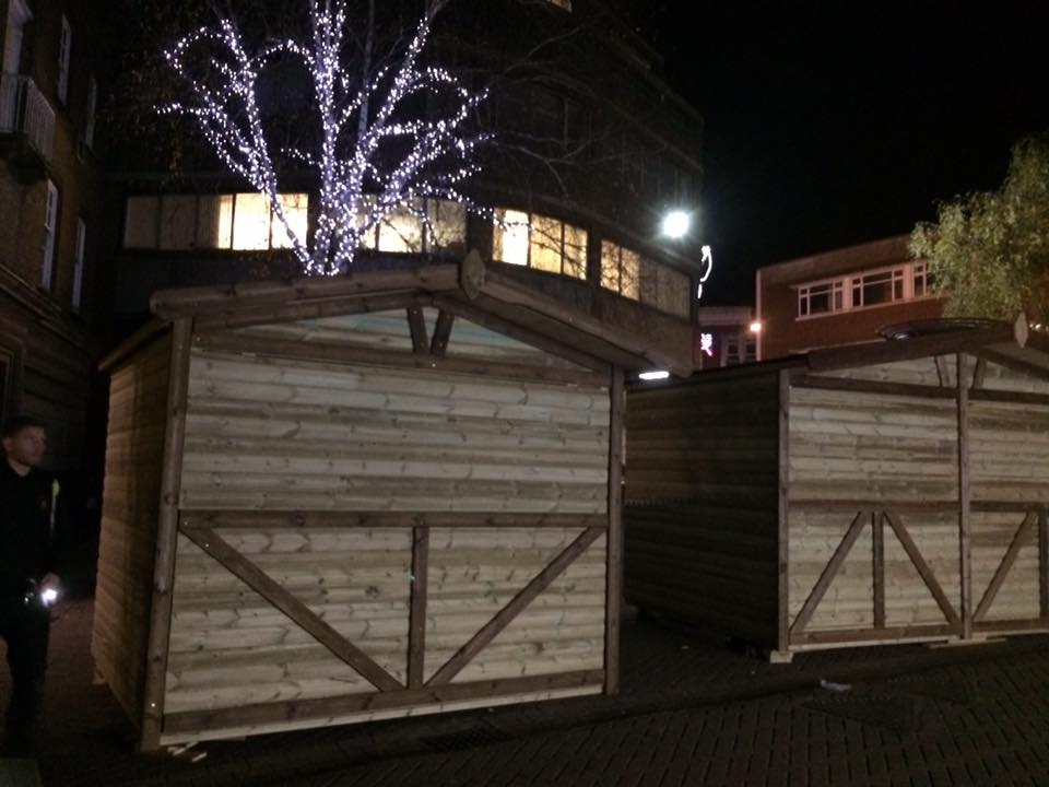 Wooden event chalet for seasonal retail